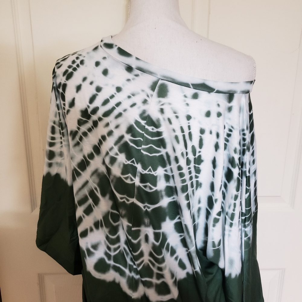 Ladies size large top - Picture 5 of 7